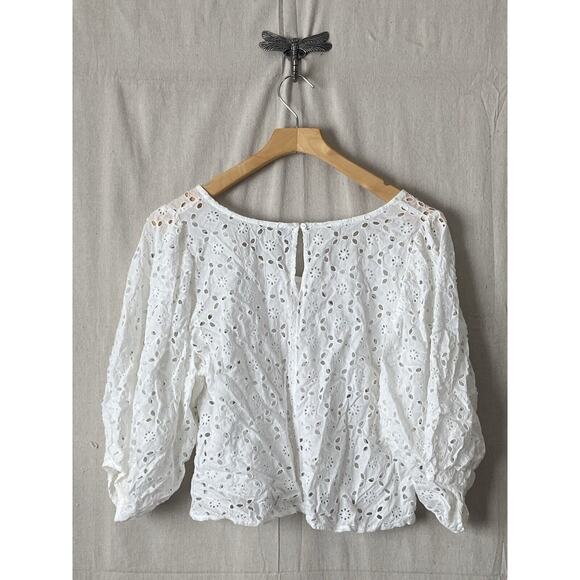 American Eagle Outfitters White Eyelet Cropped Top Women Small Boho Chic Cottage - Picture 5 of 7